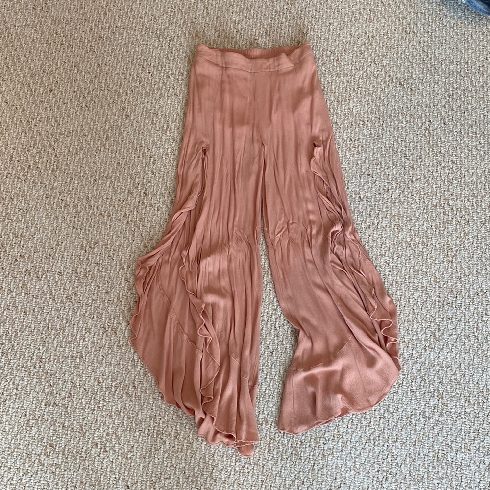 Flowy pants